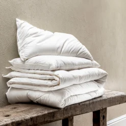 Best British Wool Duvet Pillows & Duvets